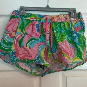 Lilly Pulitzer Luxletic shorts size M GUC